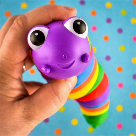 morf worm fidget toy